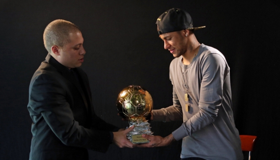 英雄跟注 英雄跟注