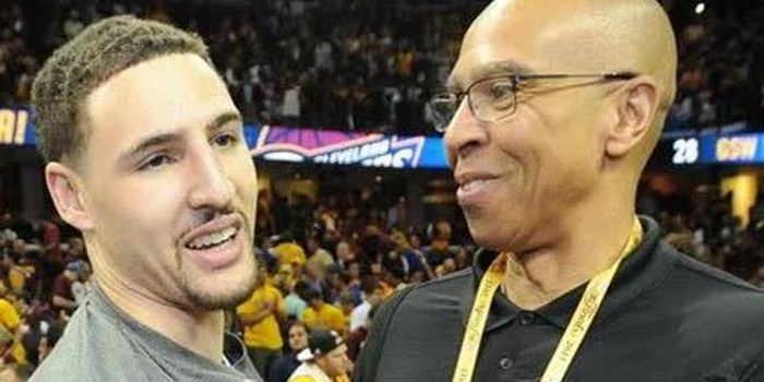 主打双手武 主打双手武